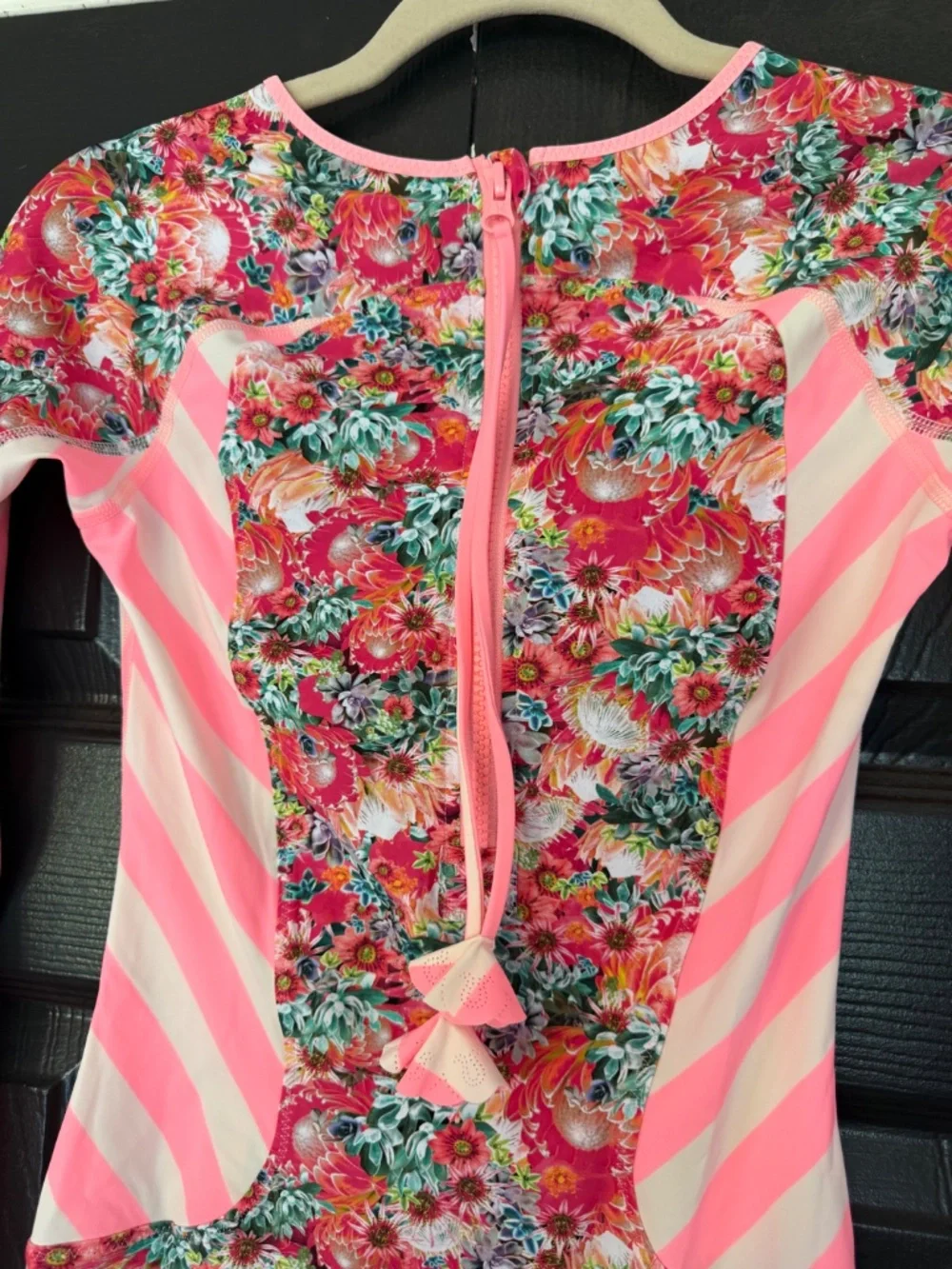 Lululemon Shanti Surf Rash Guard 6 *no size tag